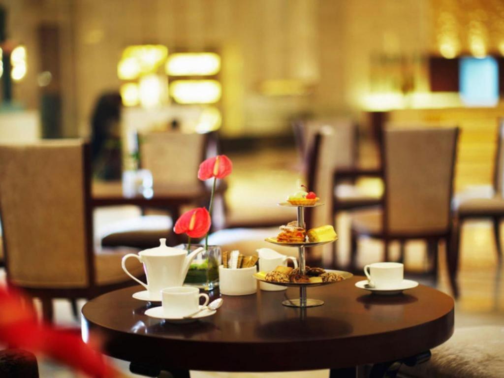 Dezhou Regal Kangbo Hotel Exterior photo